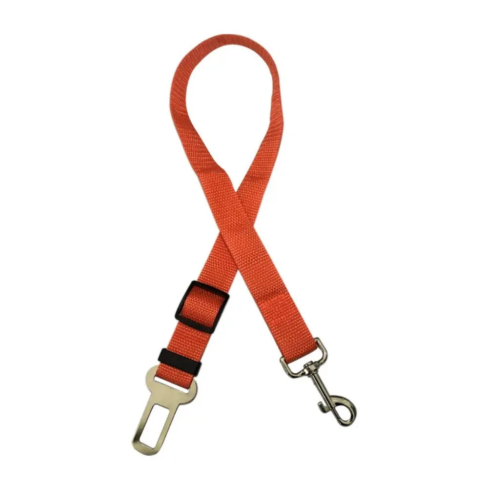 Cinturón de seguridad ajustable para mascotas en el automóvil