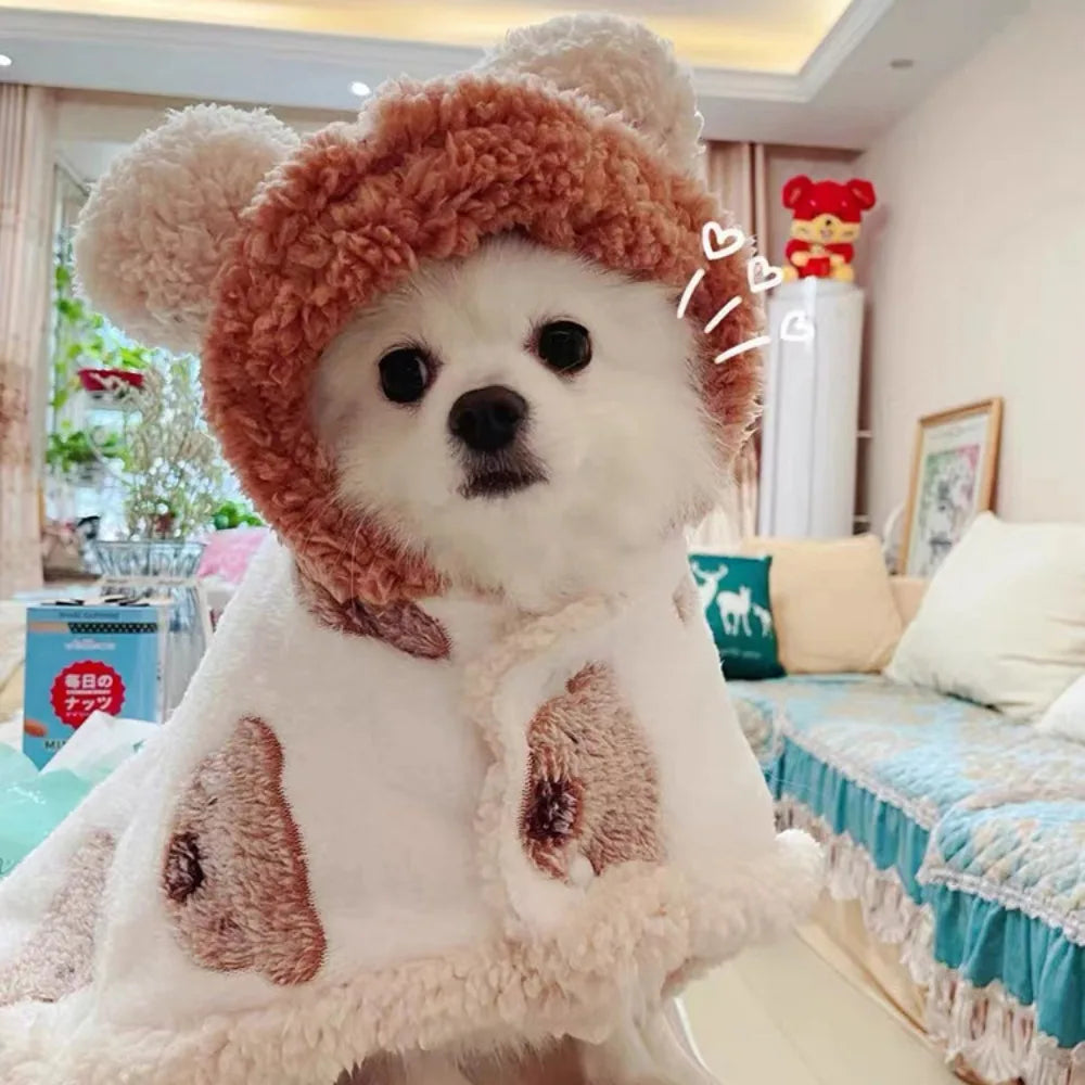 Manta tipo capa para mascota con forma de oso acogedor