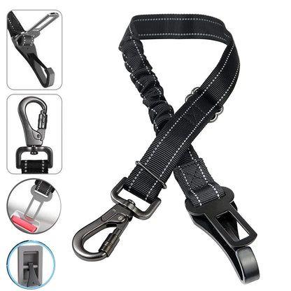 Cinturón de seguridad reflectante para perros en el coche