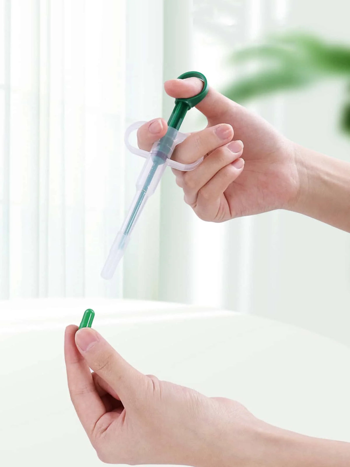 Dispensador de pastillas fácil de usar para mascotas